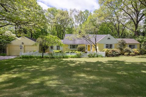 MLS: 24095422