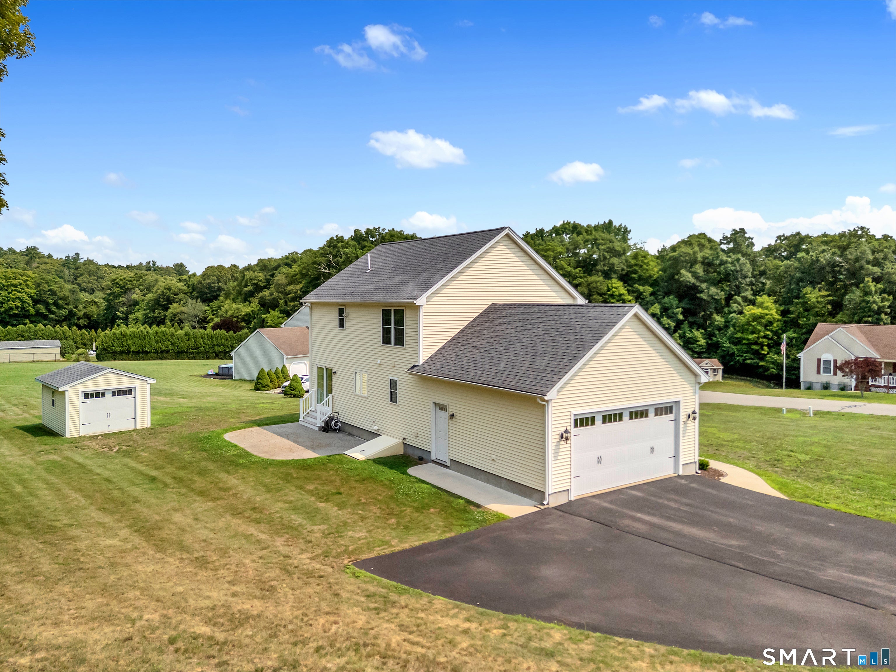 70 Noahs Way