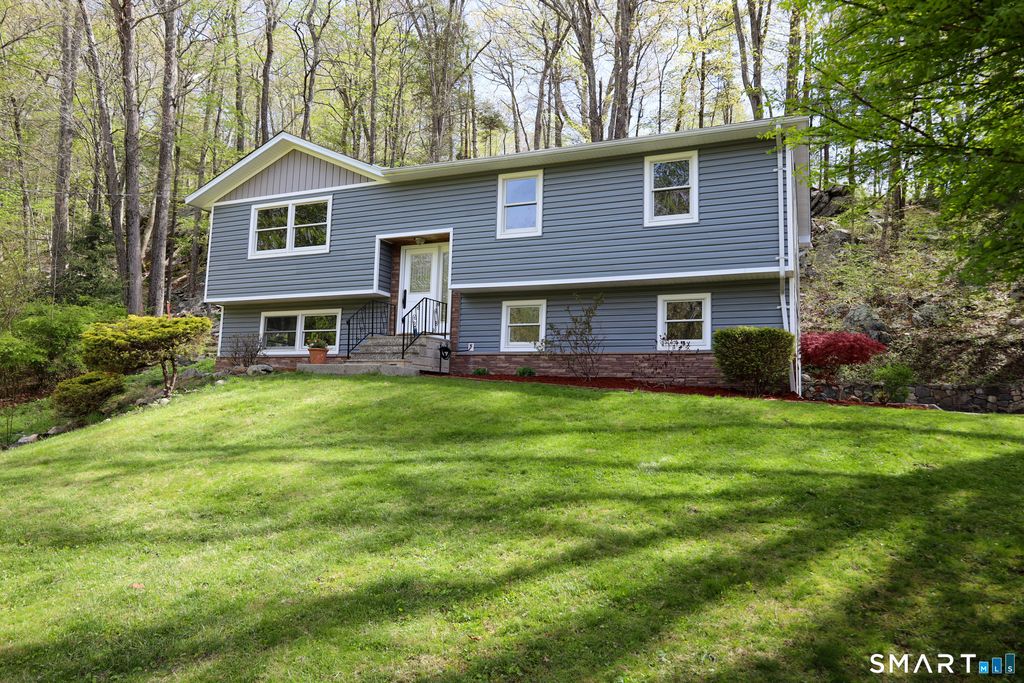 Photo of 15 Wicks Manor Drive, Danbury, CT 06810 (MLS # 24170476)