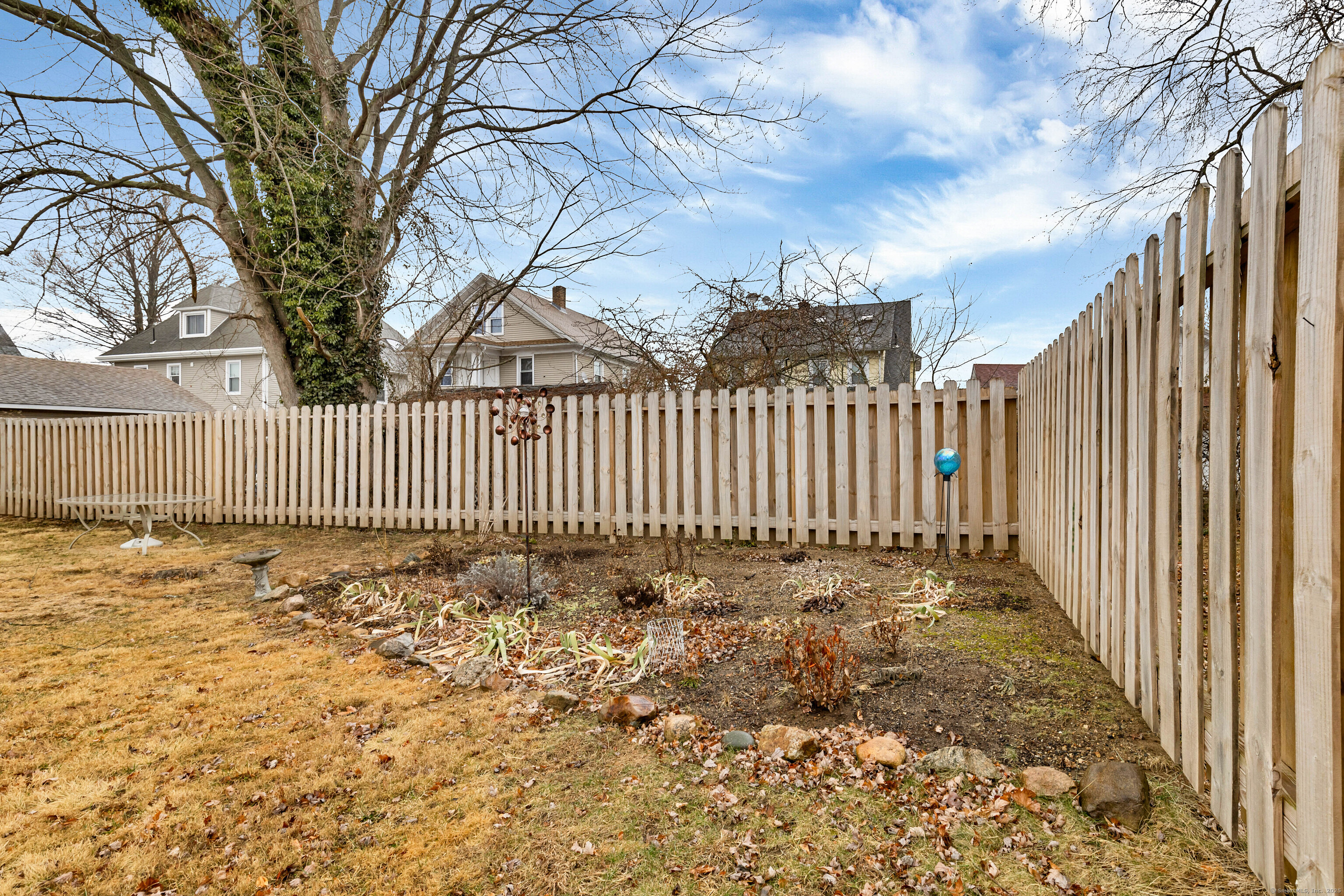 12 Bellevue Place, New London, Connecticut image 31