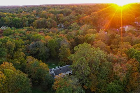Photo of 109 Buckboard Lane, Fairfield, CT 06824 (MLS # 24133849)