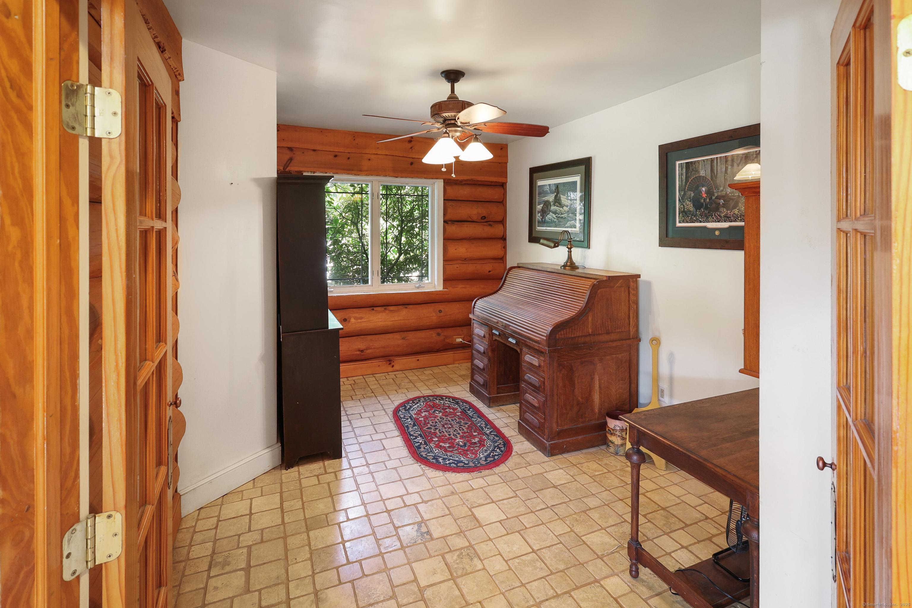 Woodstock, Connecticut 06281, United States, 3 Bedrooms Bedrooms, ,3 BathroomsBathrooms,Residential,Active,165238