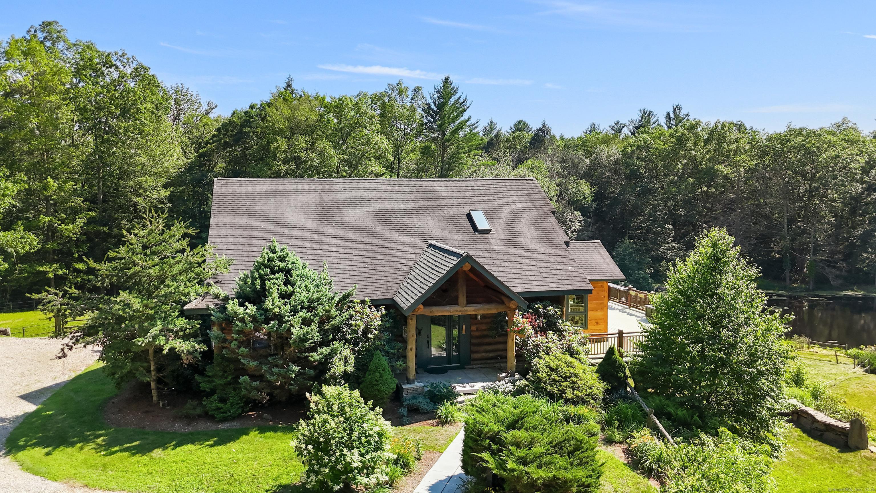 Woodstock, Connecticut 06281, United States, 3 Bedrooms Bedrooms, ,3 BathroomsBathrooms,Residential,Active,165238