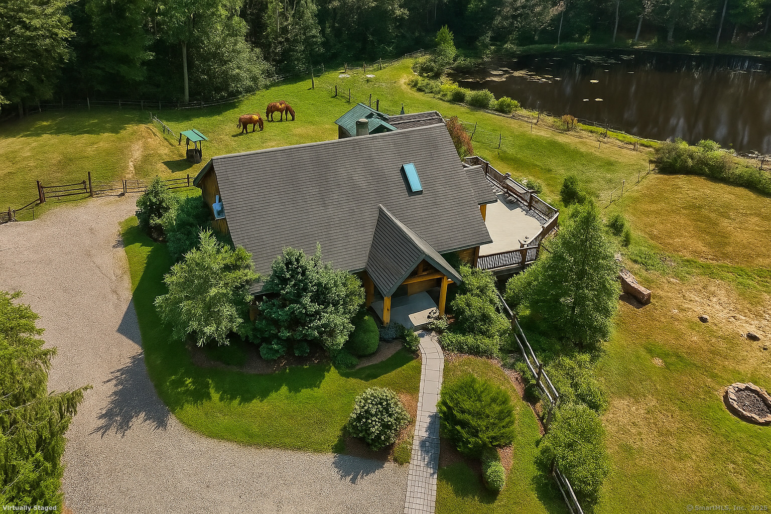 Woodstock, Connecticut 06281, United States, 3 Bedrooms Bedrooms, ,3 BathroomsBathrooms,Residential,Active,165238