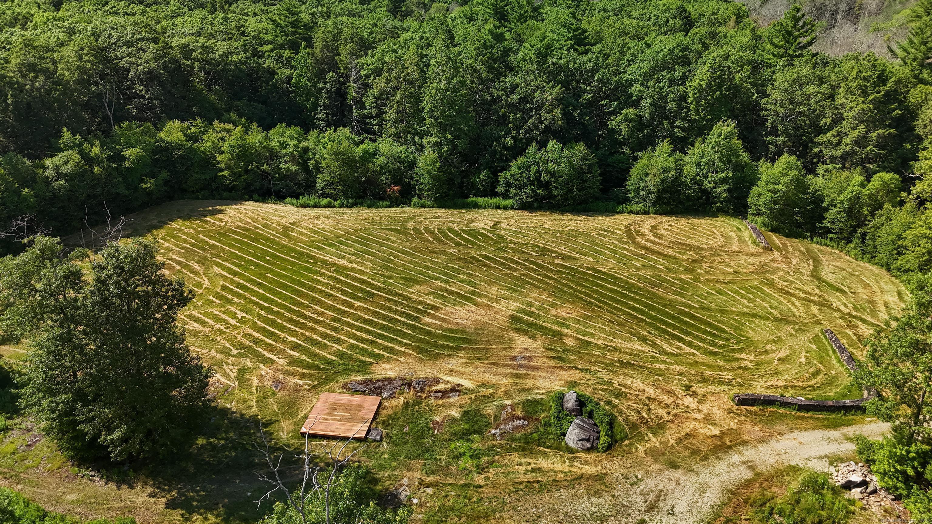 Woodstock, Connecticut 06281, United States, 3 Bedrooms Bedrooms, ,3 BathroomsBathrooms,Residential,Active,165238