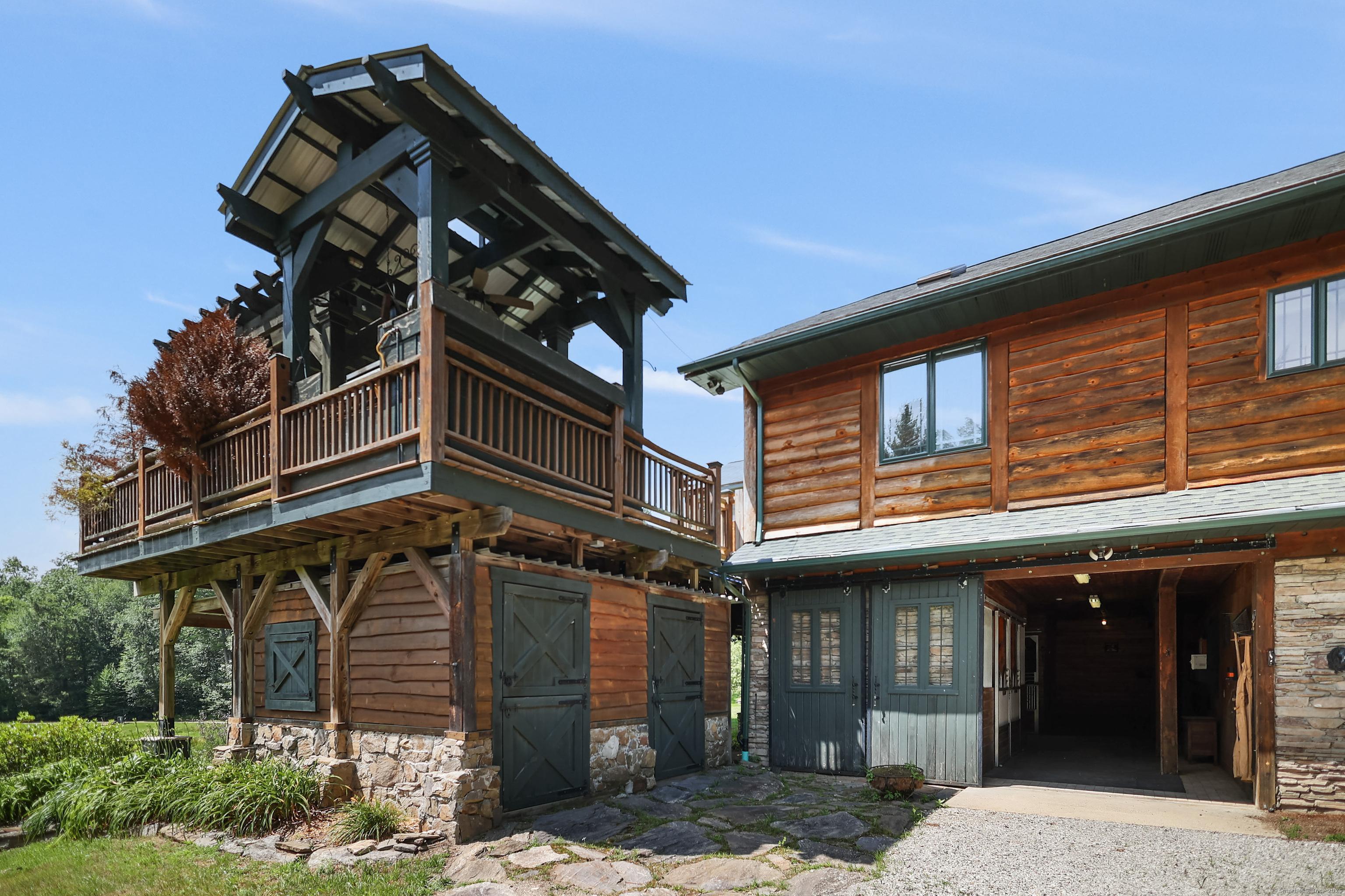 Woodstock, Connecticut 06281, United States, 3 Bedrooms Bedrooms, ,3 BathroomsBathrooms,Residential,Active,165238