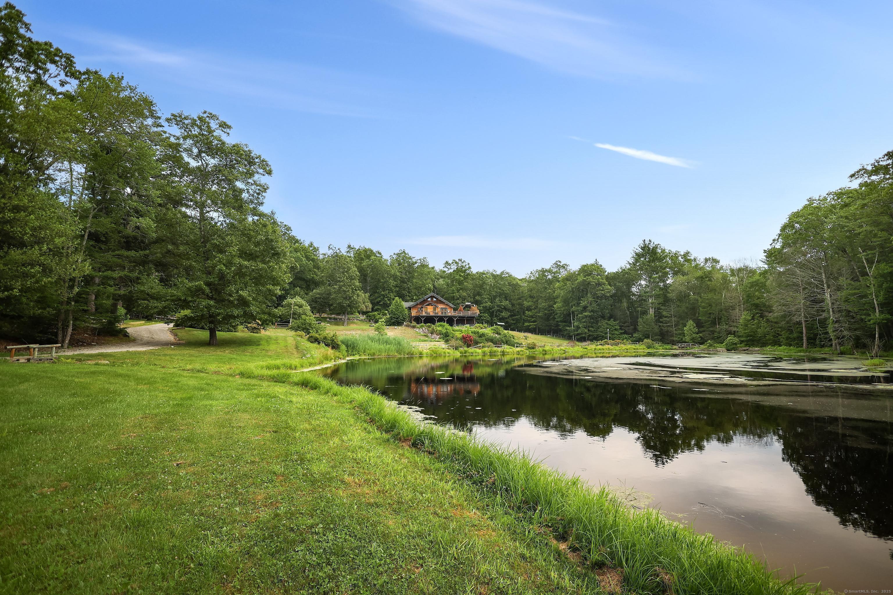 Woodstock, Connecticut 06281, United States, 3 Bedrooms Bedrooms, ,3 BathroomsBathrooms,Residential,Active,165238