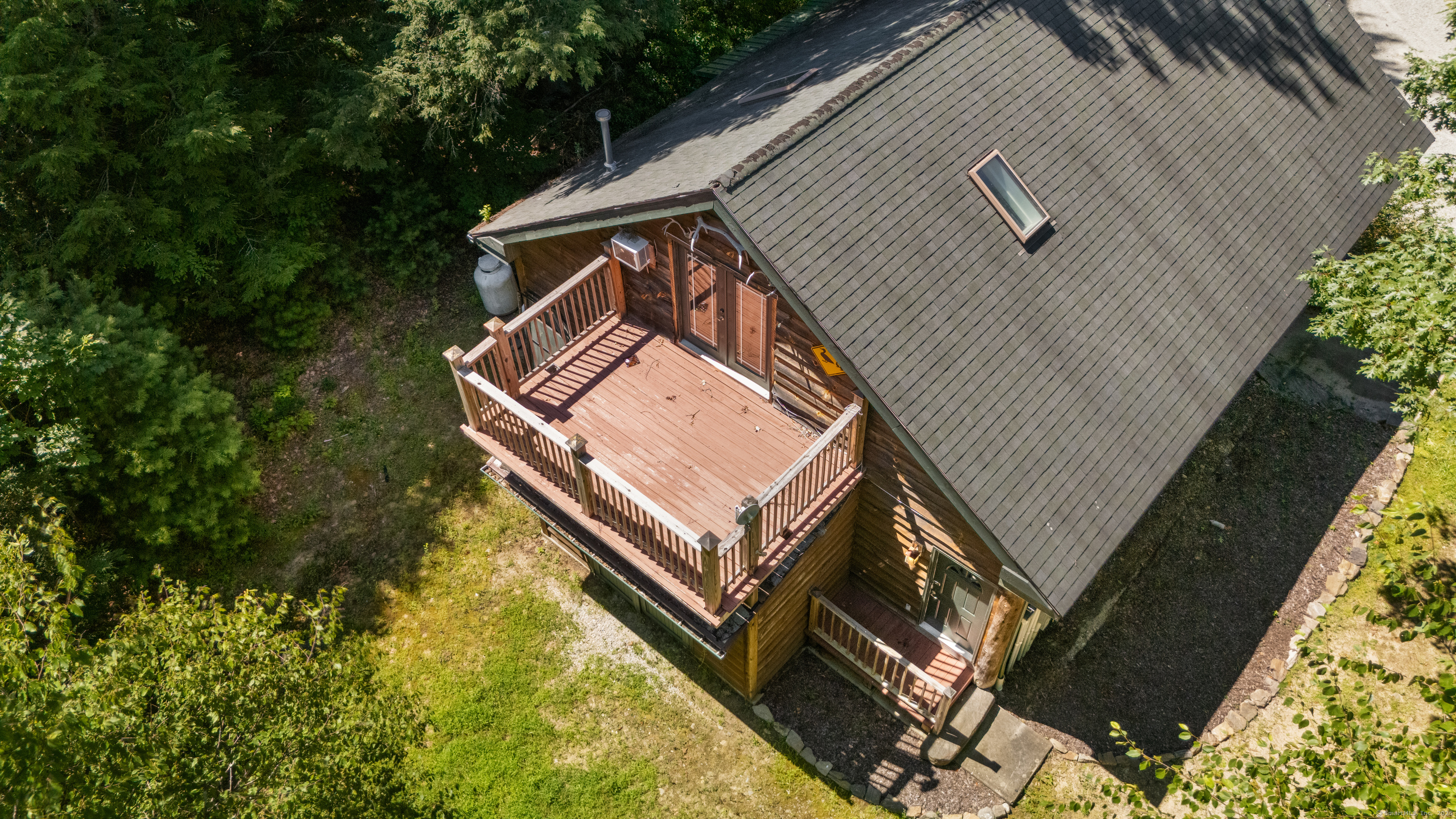 Woodstock, Connecticut 06281, United States, 3 Bedrooms Bedrooms, ,3 BathroomsBathrooms,Residential,Active,165238