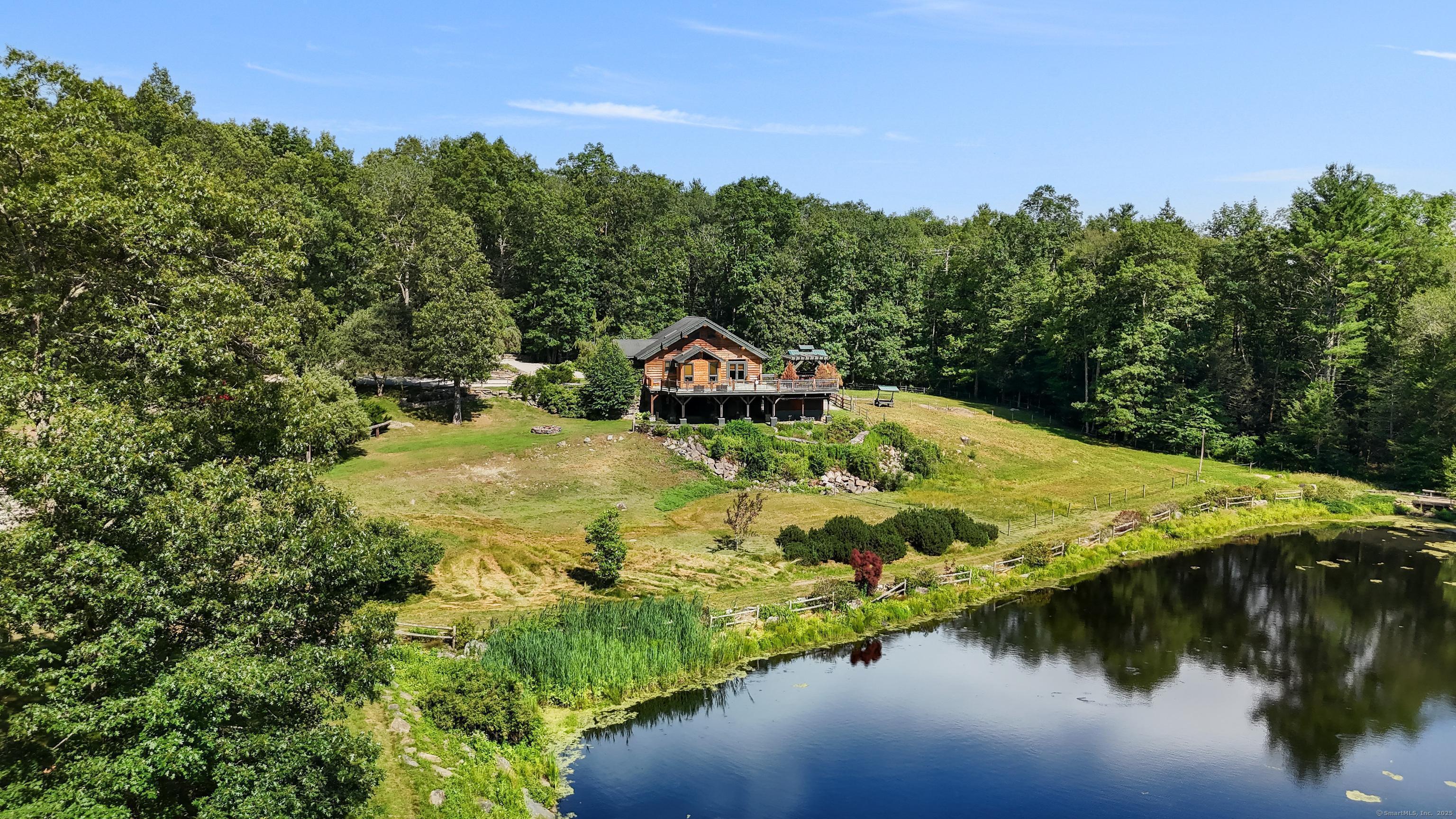 Woodstock, Connecticut 06281, United States, 3 Bedrooms Bedrooms, ,3 BathroomsBathrooms,Residential,Active,165238