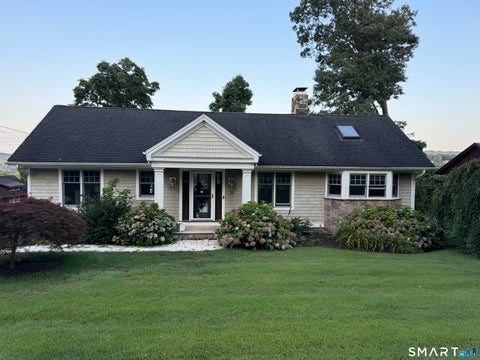 Homes For Sale - 34 Skyline Drive<br/> Brookfield, CT 06804