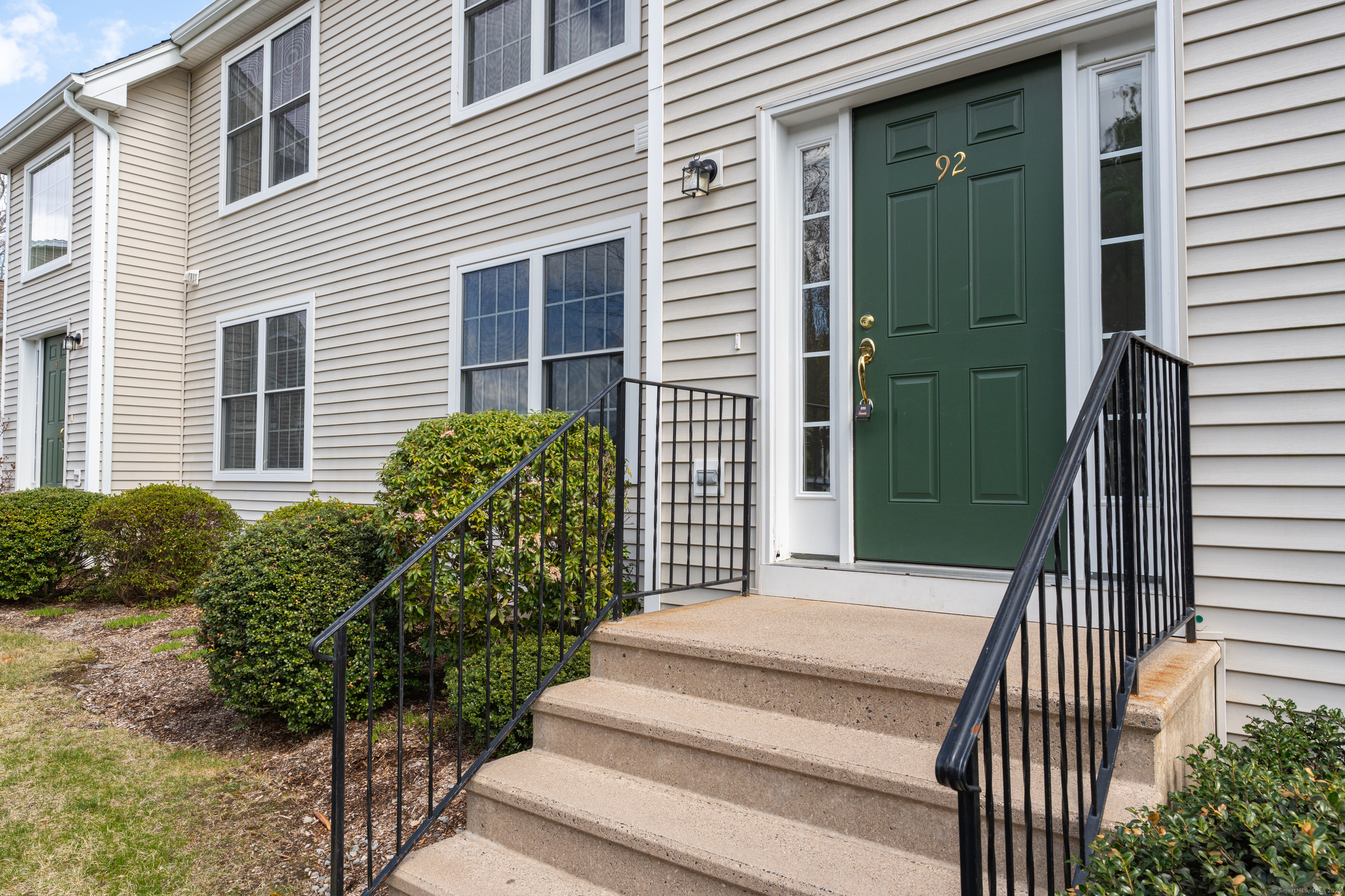 15 Freedom Way #92, East Lyme, Connecticut image 2