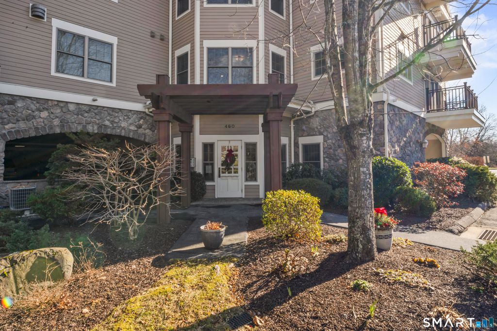 Photo of 460 Heritage Road #302, Southbury, CT 06488 (MLS # 24144590)