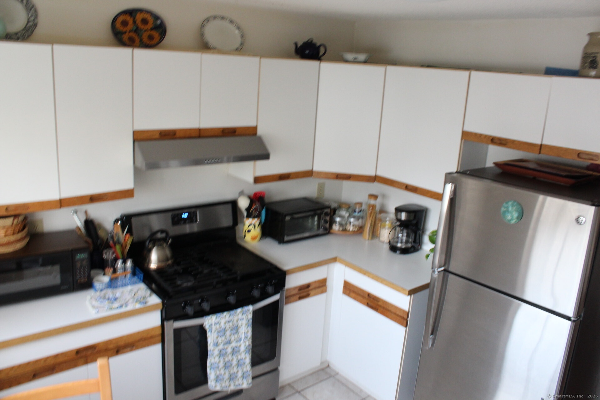 2390 State Street #APT 1F, Hamden, Connecticut image 10
