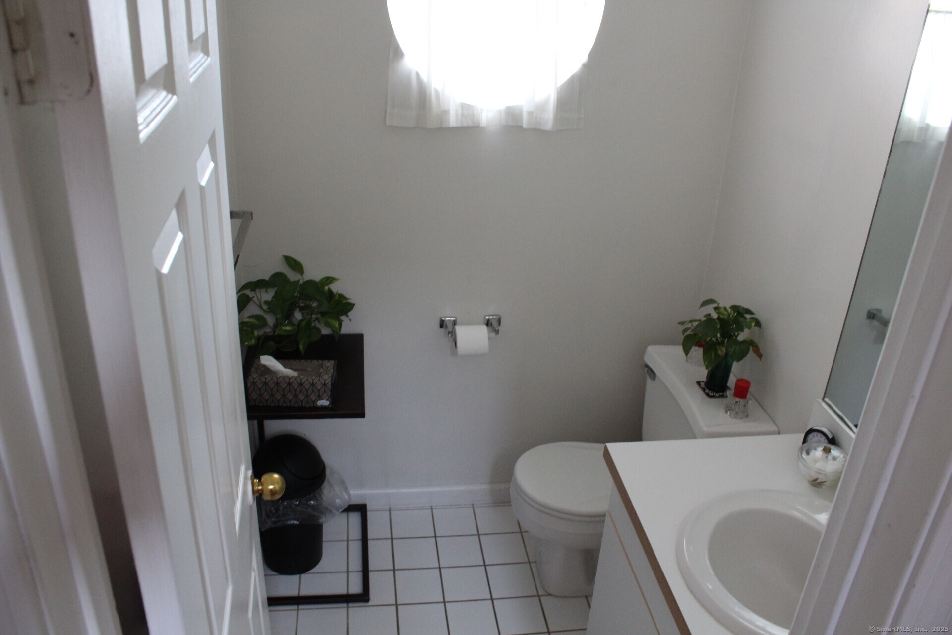 2390 State Street #APT 1F, Hamden, Connecticut image 22
