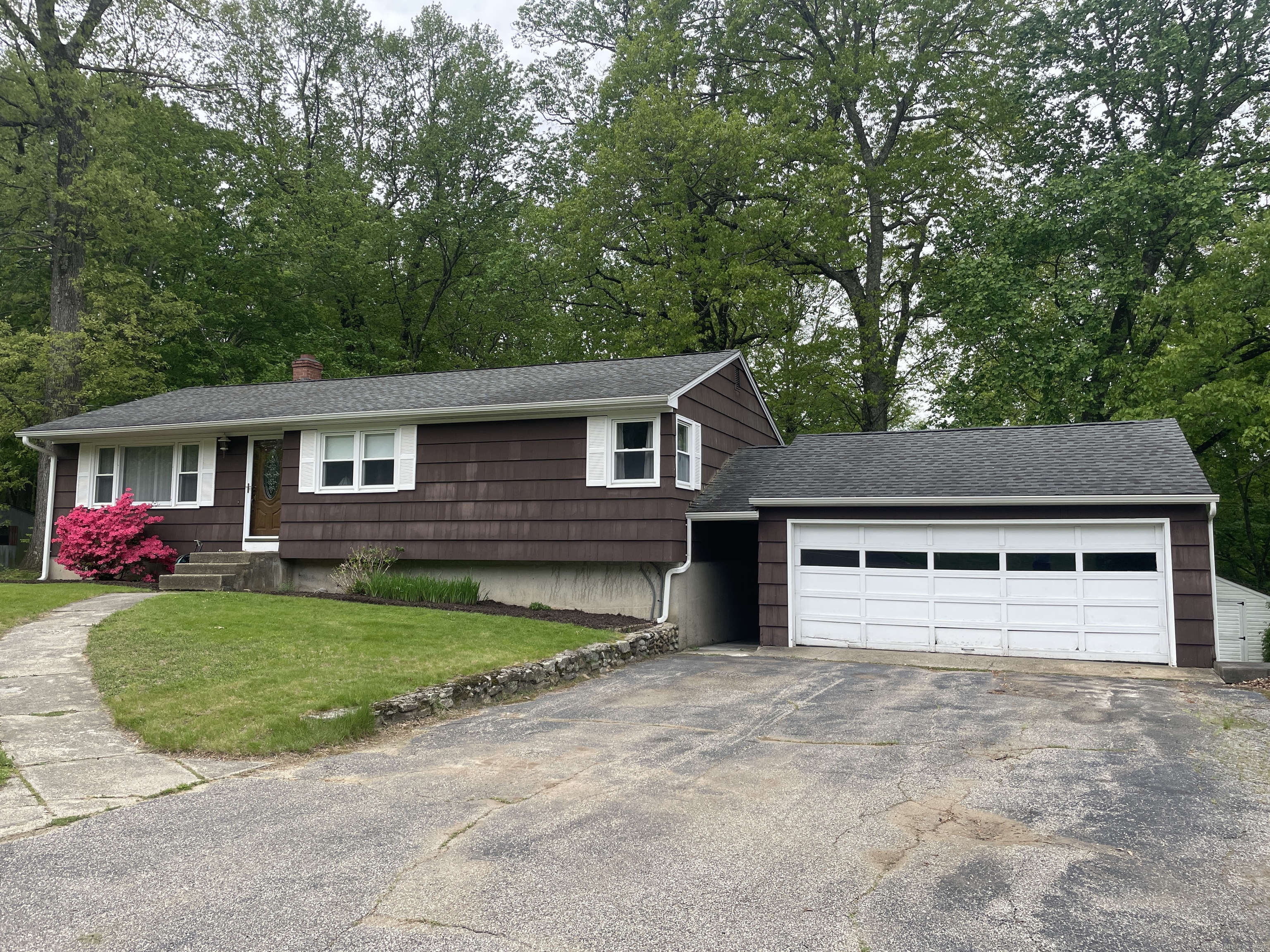 7 Glen Circle, Seymour, Connecticut image 1