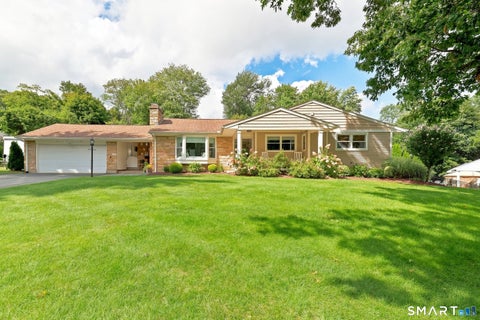 Photo of 48 Maxine Road, Bristol, CT 06010 (MLS # 24199324)