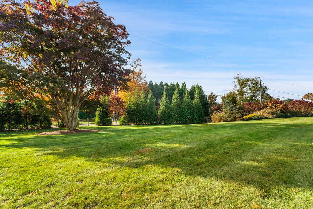 Photo of 5 Hidden Hill Road, Westport, CT 06880 (MLS # 24136963)