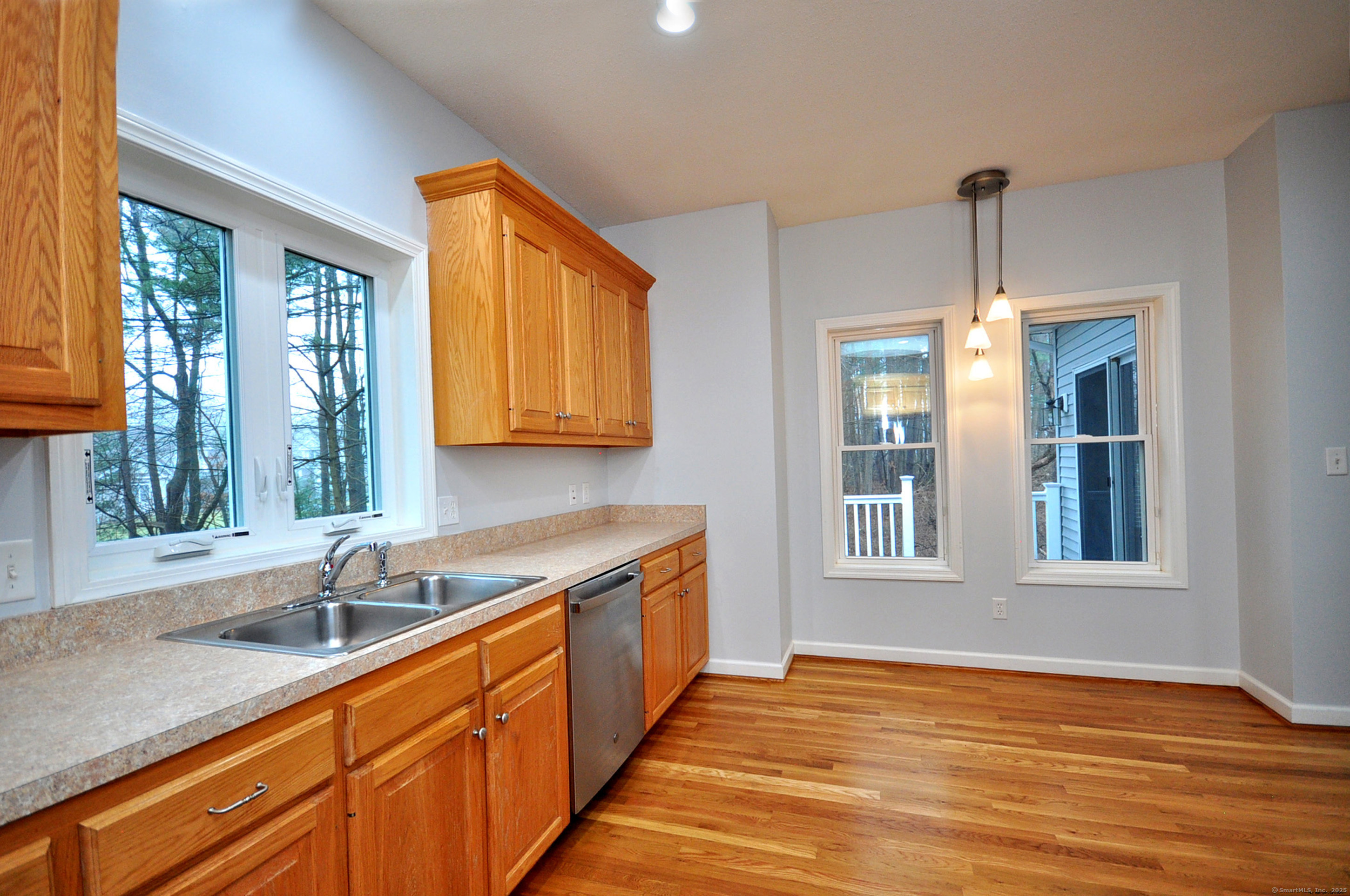 6 River Town Road, Windsor, Connecticut image 11
