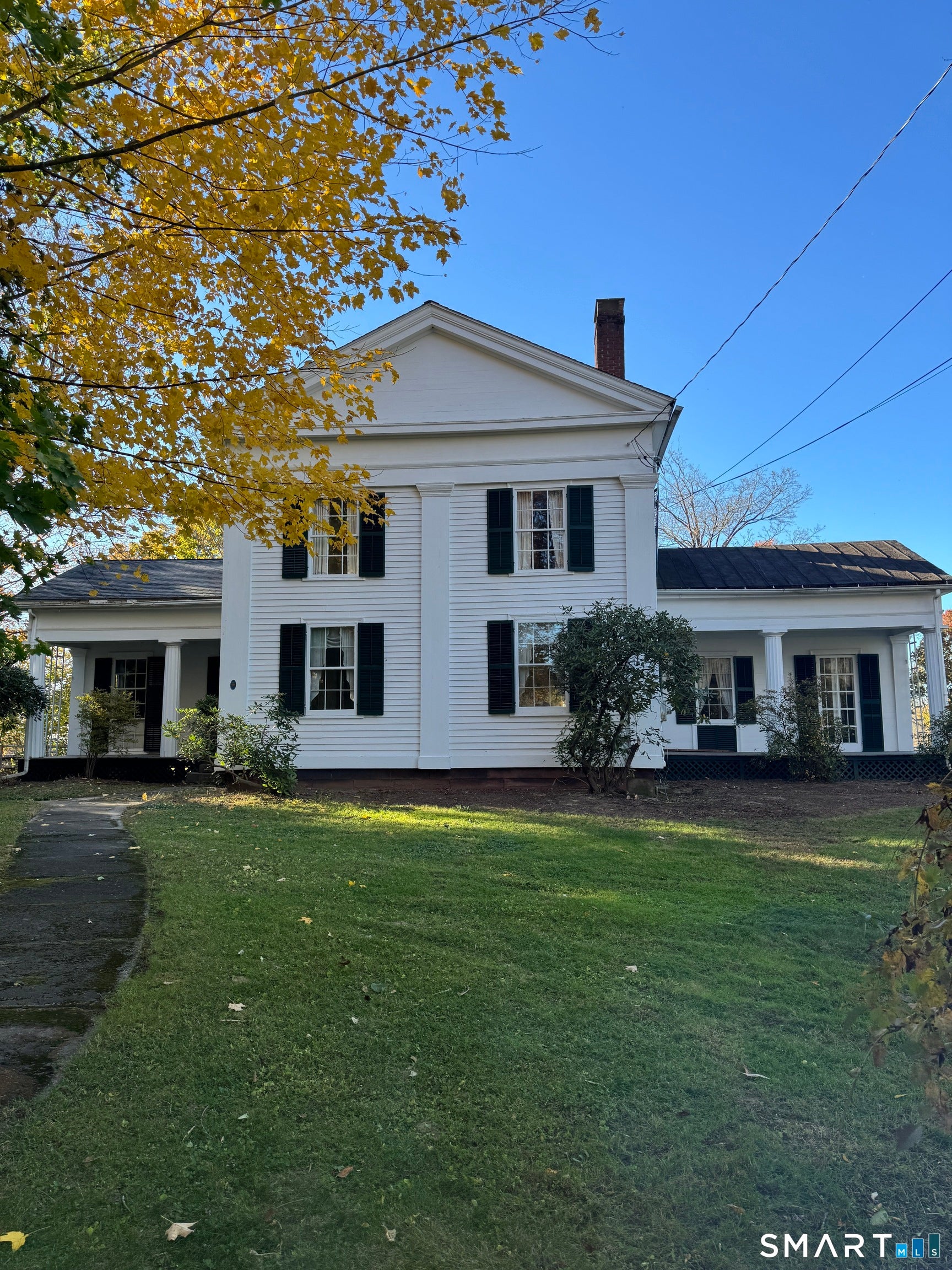 1225 Main Street