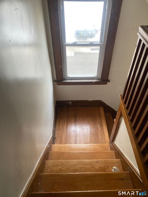 Photo of 454 Summit Street, Bridgeport, CT 06606 (MLS # 24161537)