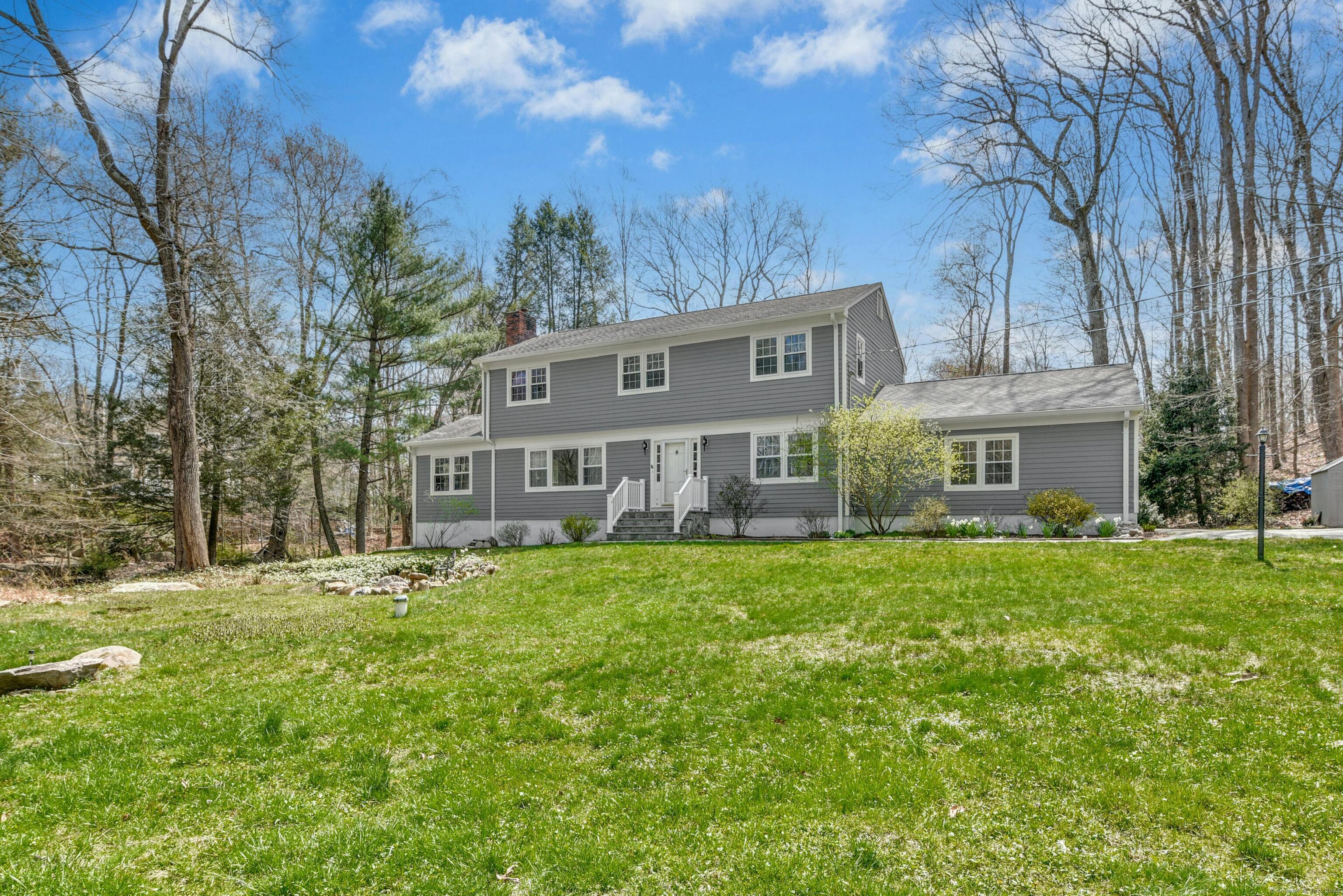 Property for Sale at 168 Rocky Rapids Road, Stamford, Connecticut - Bedrooms: 4 
Bathrooms: 2.5 
Rooms: 8  - $859,000