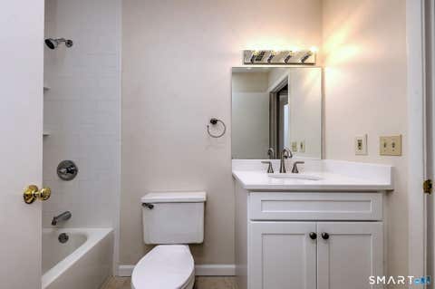 Tiny photo for 1423 Quinnipiac Avenue #302, New Haven, CT 06513 (MLS # 24199063)