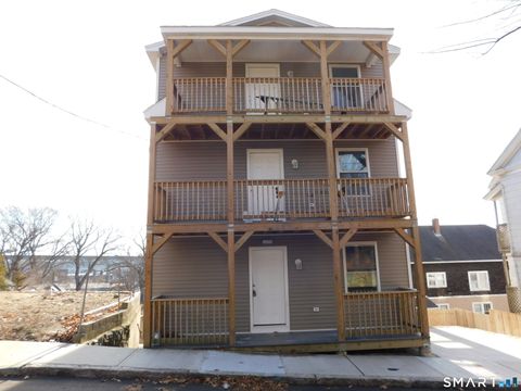 69 Rosemary Street New London CT 06320