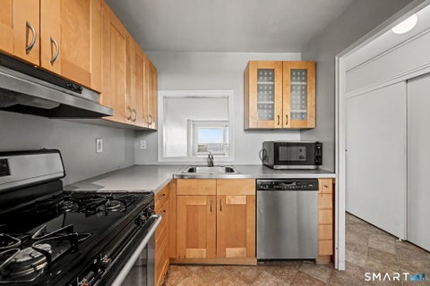 Tiny photo for 71 Strawberry Hill Avenue #909, Stamford, CT 06902 (MLS # 24183224)