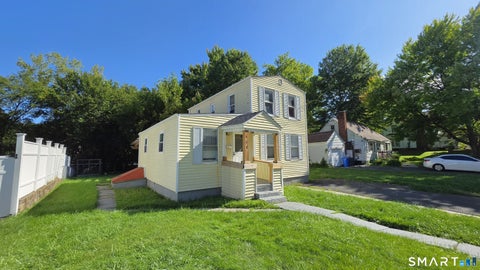 Photo of 162 Cleveland Avenue, Hartford, CT 06120 (MLS # 24206979)