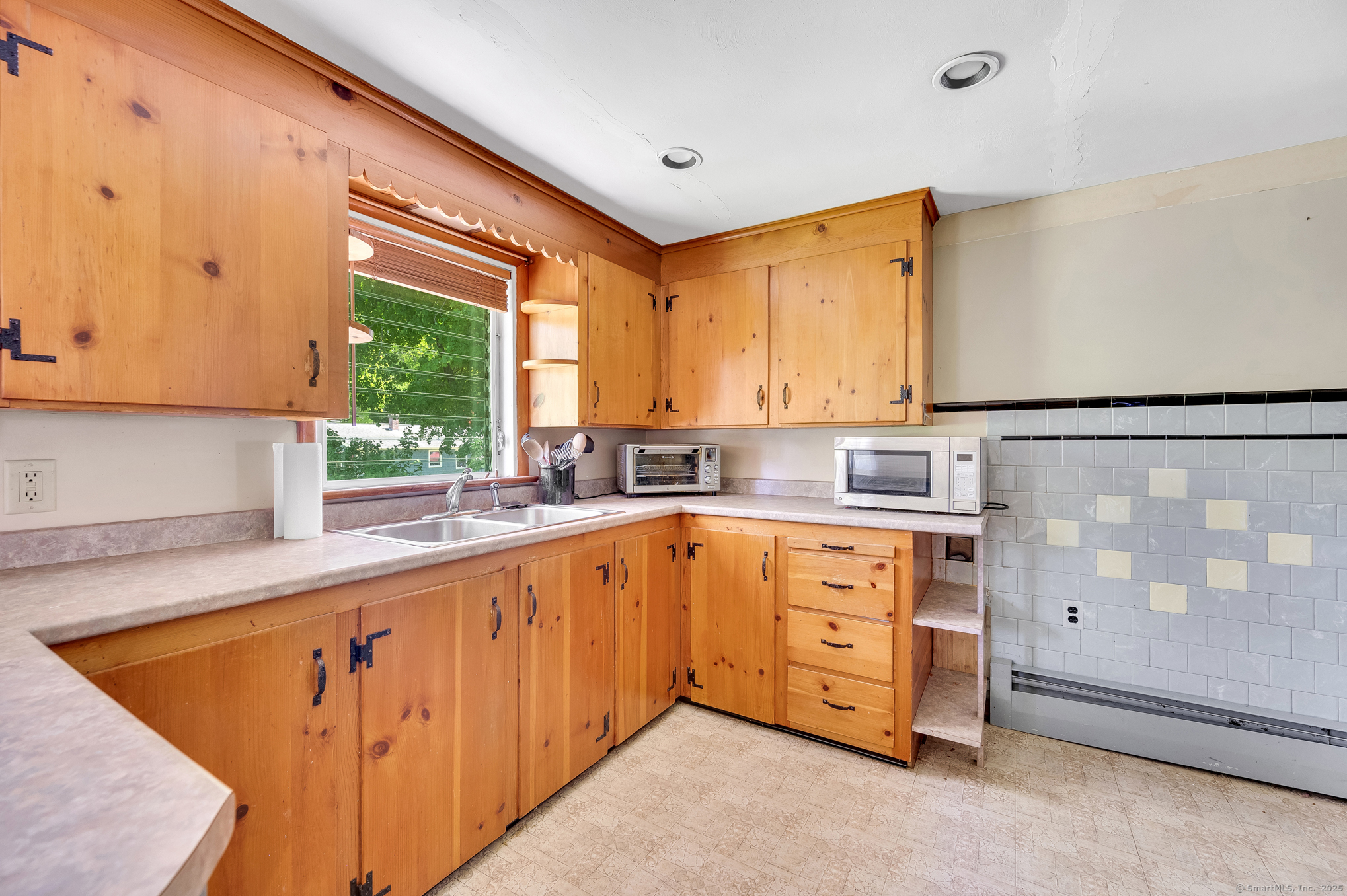44 Woodland Drive