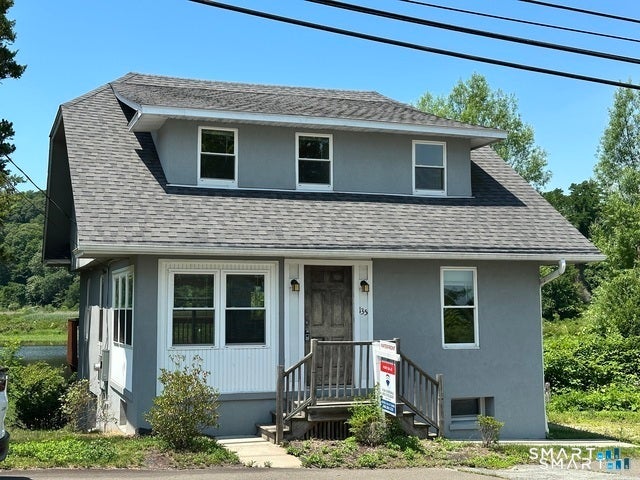 135 Middlesex Avenue