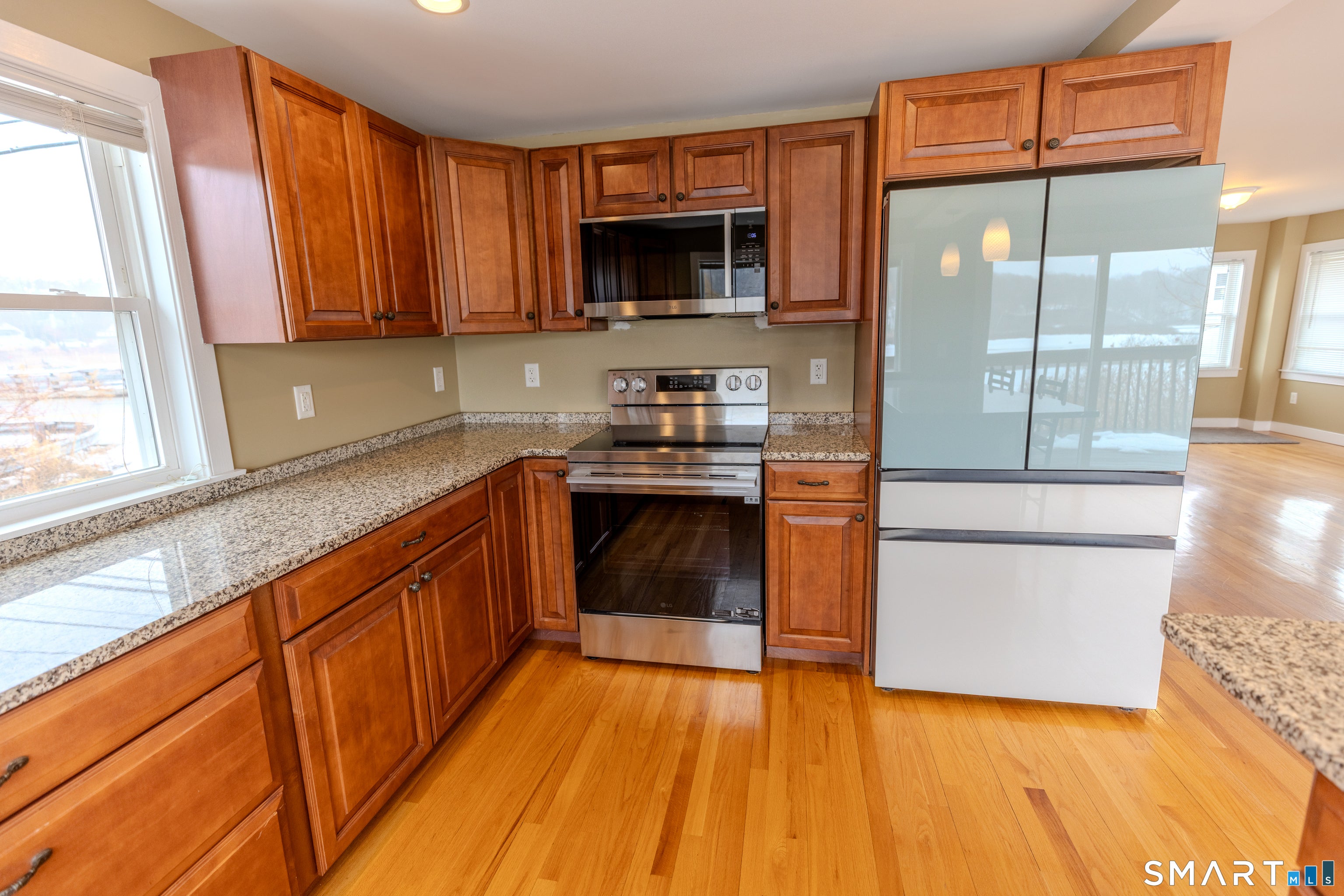 135 Middlesex Avenue