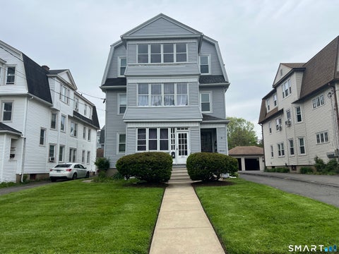 Multifamily For Sale - 493-495 Prospect Avenue<br/> West Hartford, CT 06105
