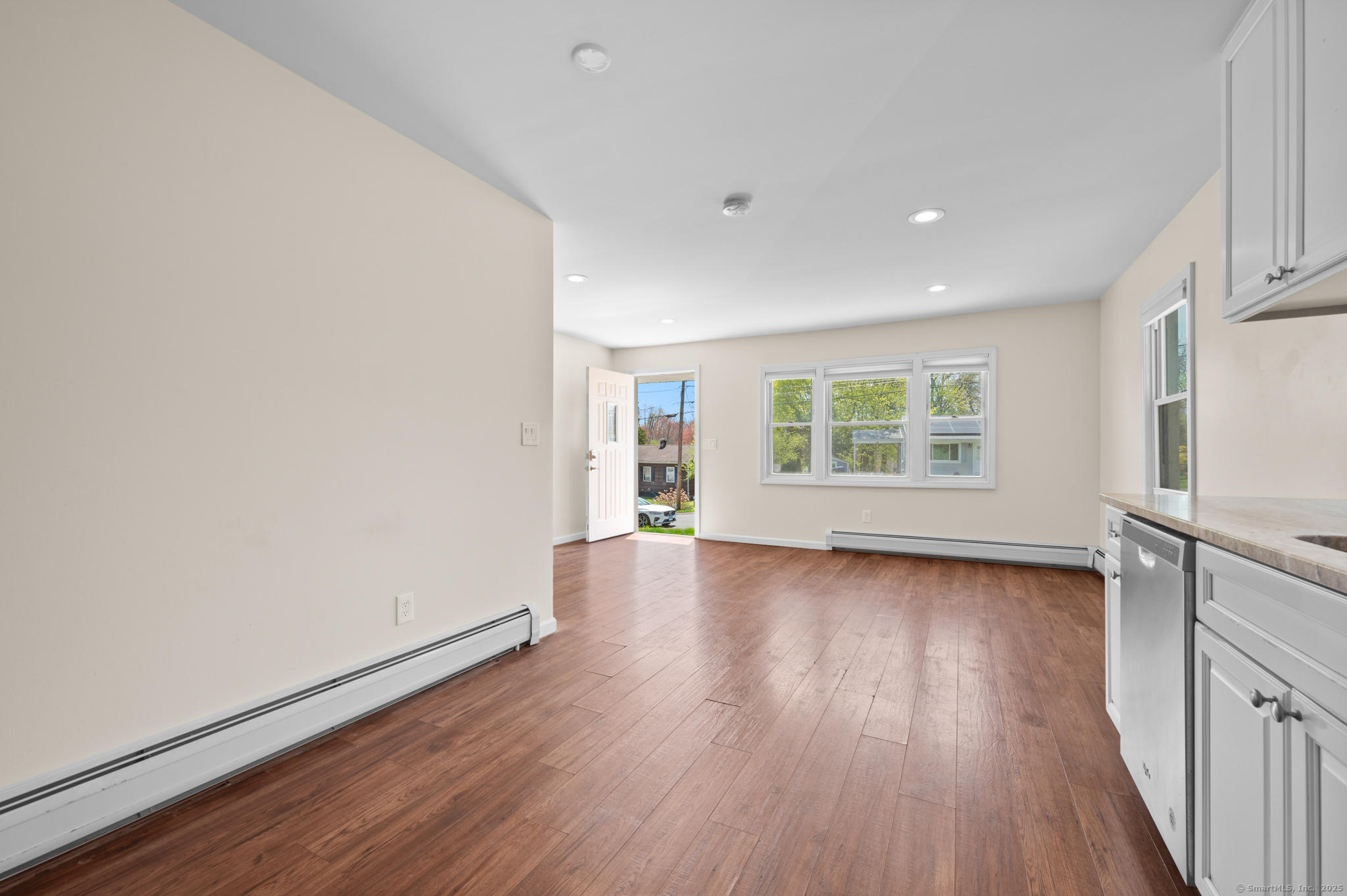 15 Cricket Road, East Windsor, Connecticut image 7