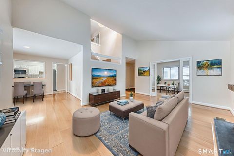 Tiny photo for 14 Walnut Lane #14, Avon, CT 06001 (MLS # 24154898)