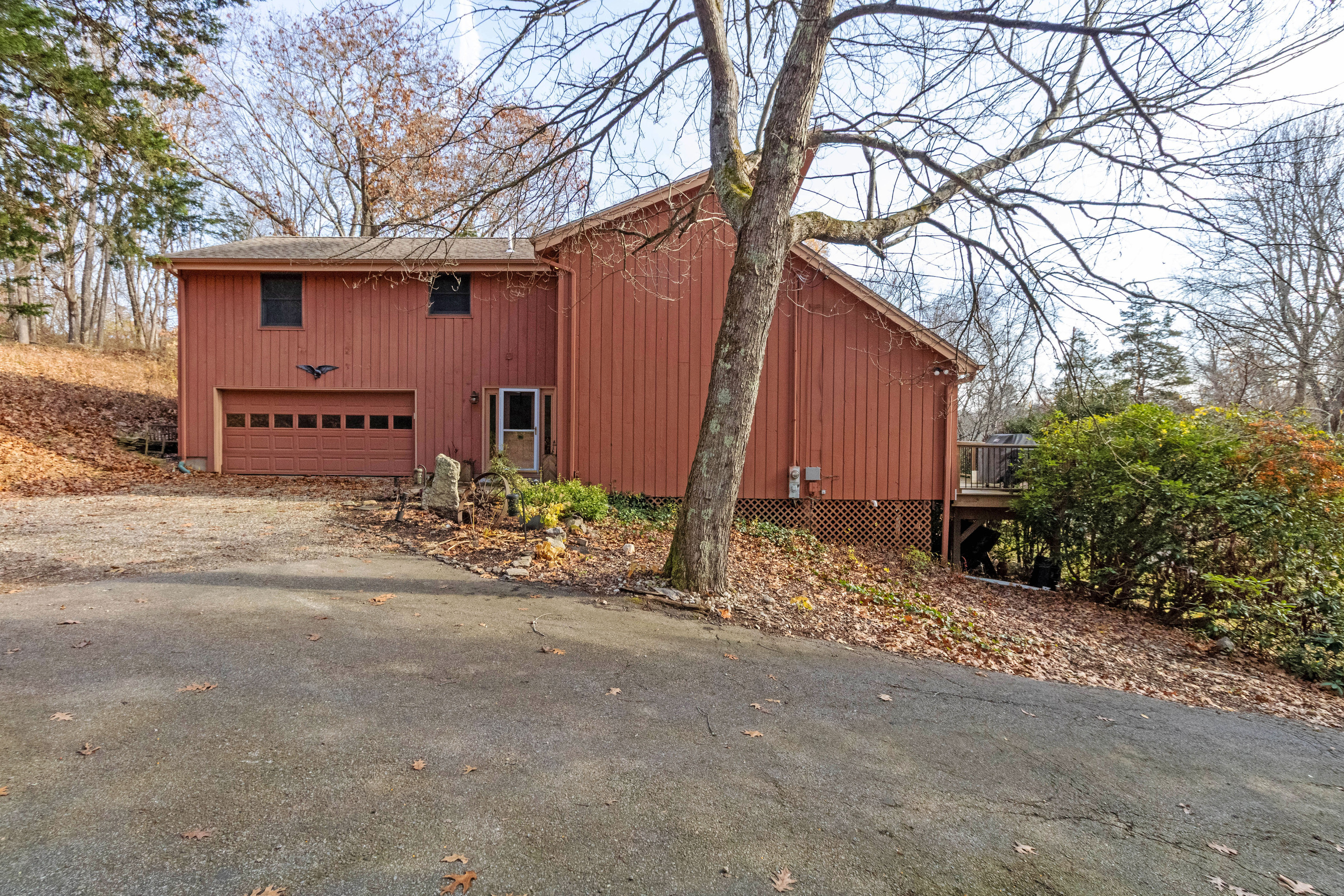 67 Moodus Leesville Road