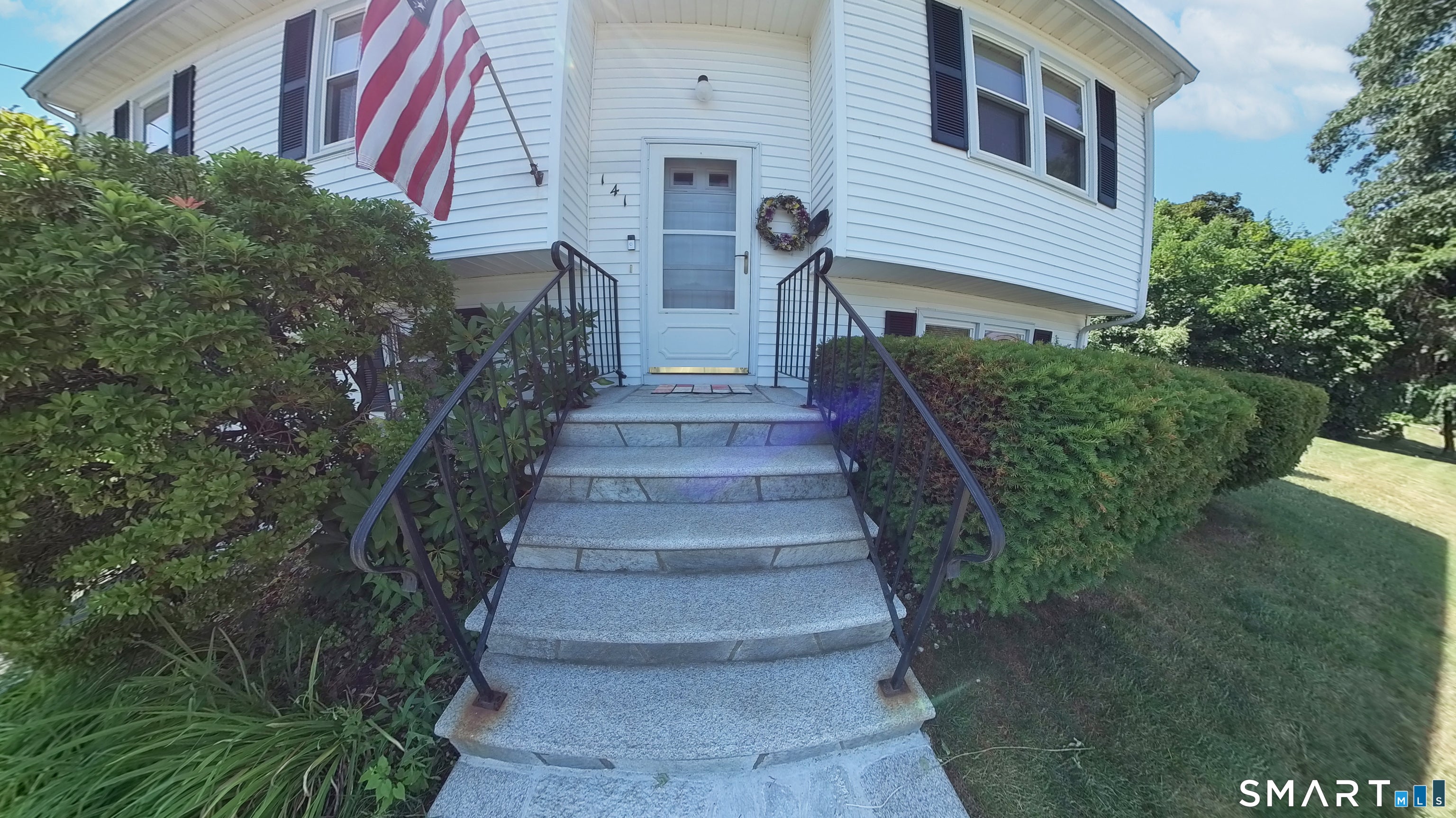 141 Constitution Street