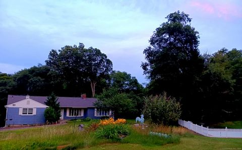 414 Canterbury Road Brooklyn CT 06234