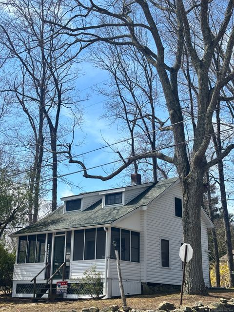 7 Hazen Street Chester CT 06412