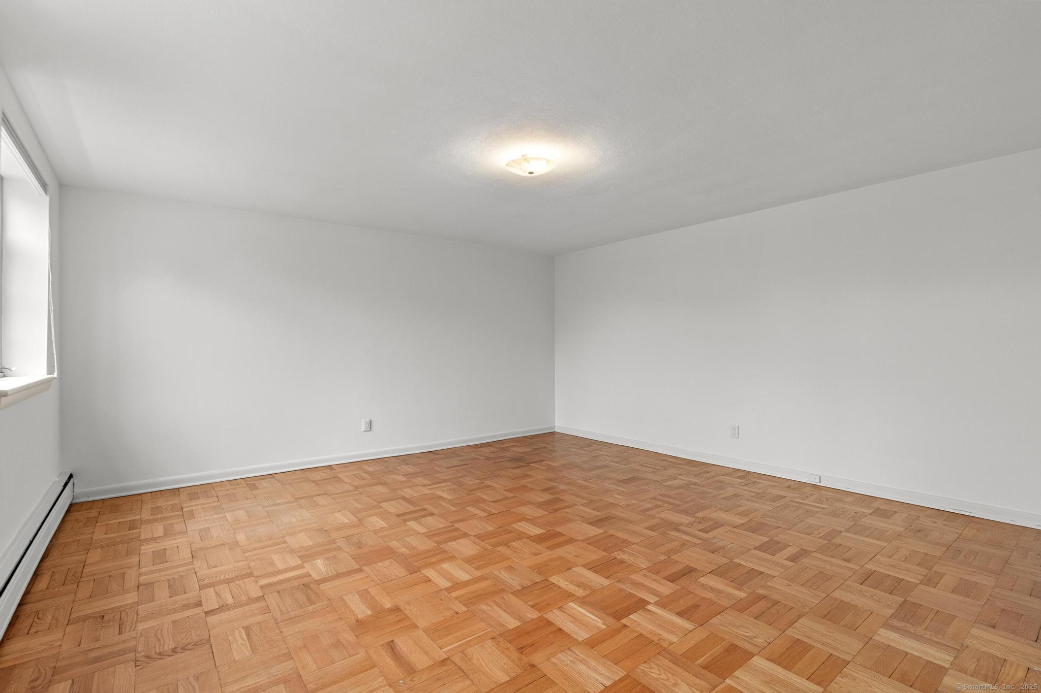 30 Outlook Avenue #APT 306, West Hartford, Connecticut image 17