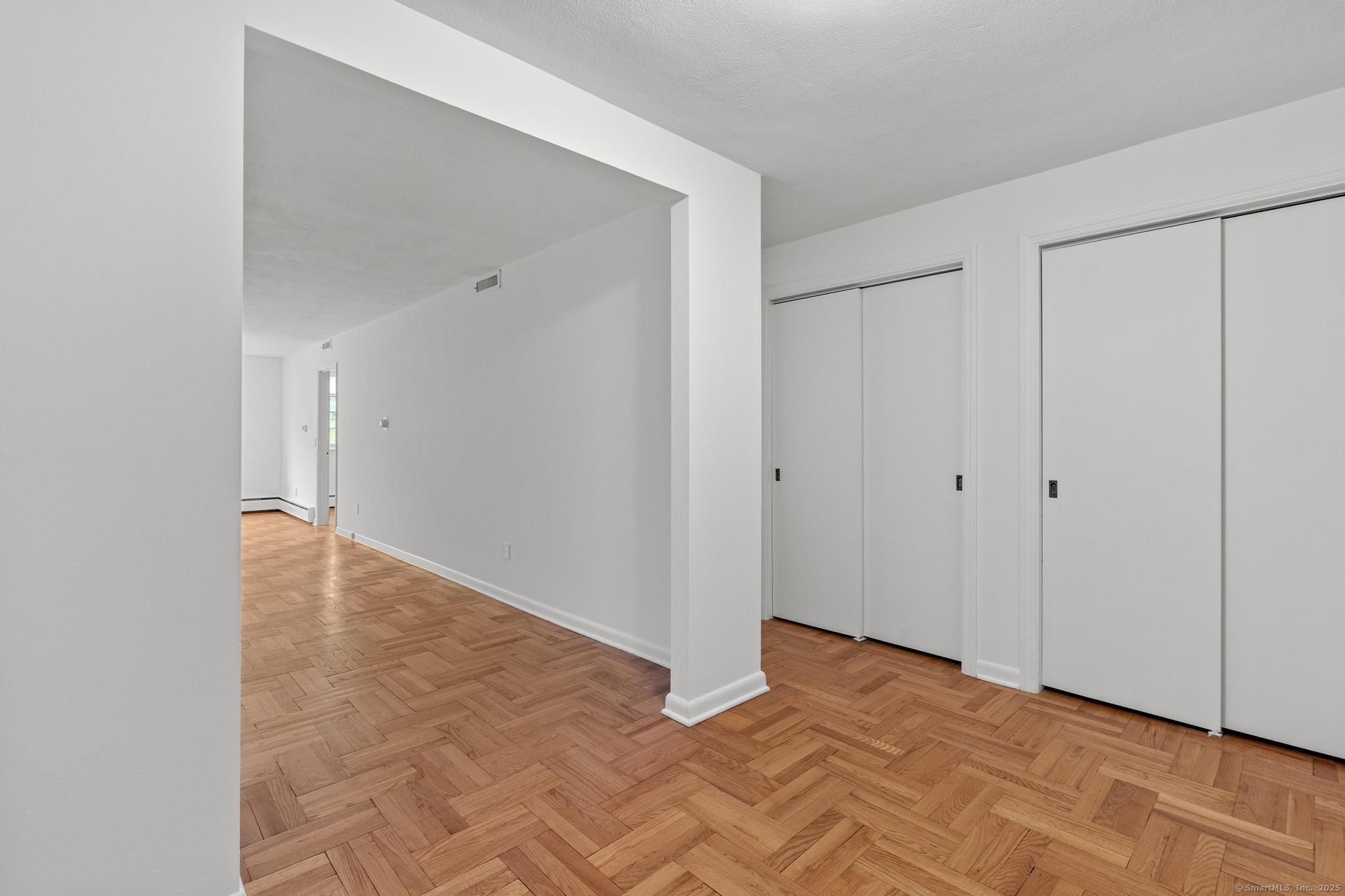 30 Outlook Avenue #APT 306, West Hartford, Connecticut image 8