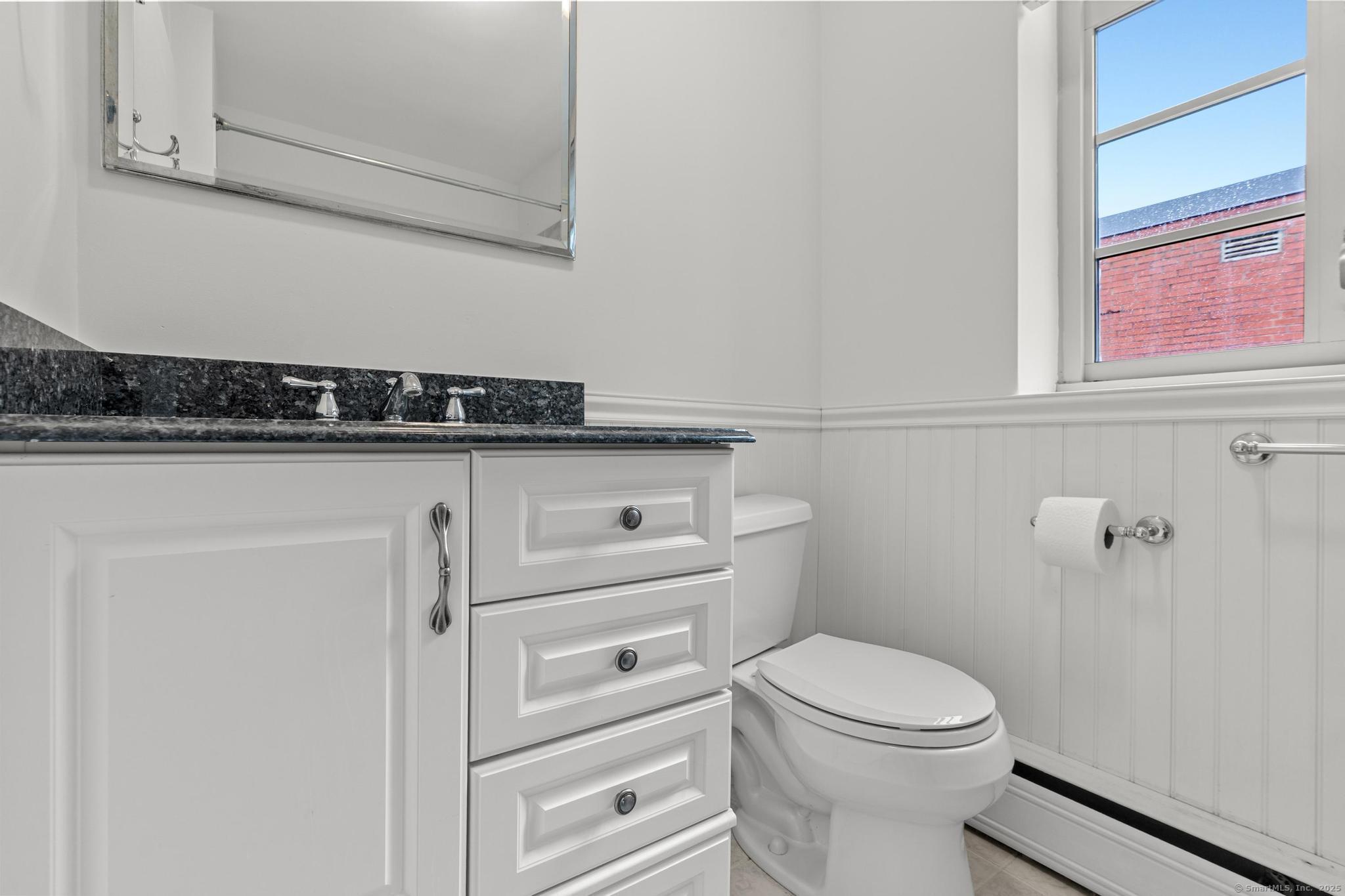 30 Outlook Avenue #APT 306, West Hartford, Connecticut image 19