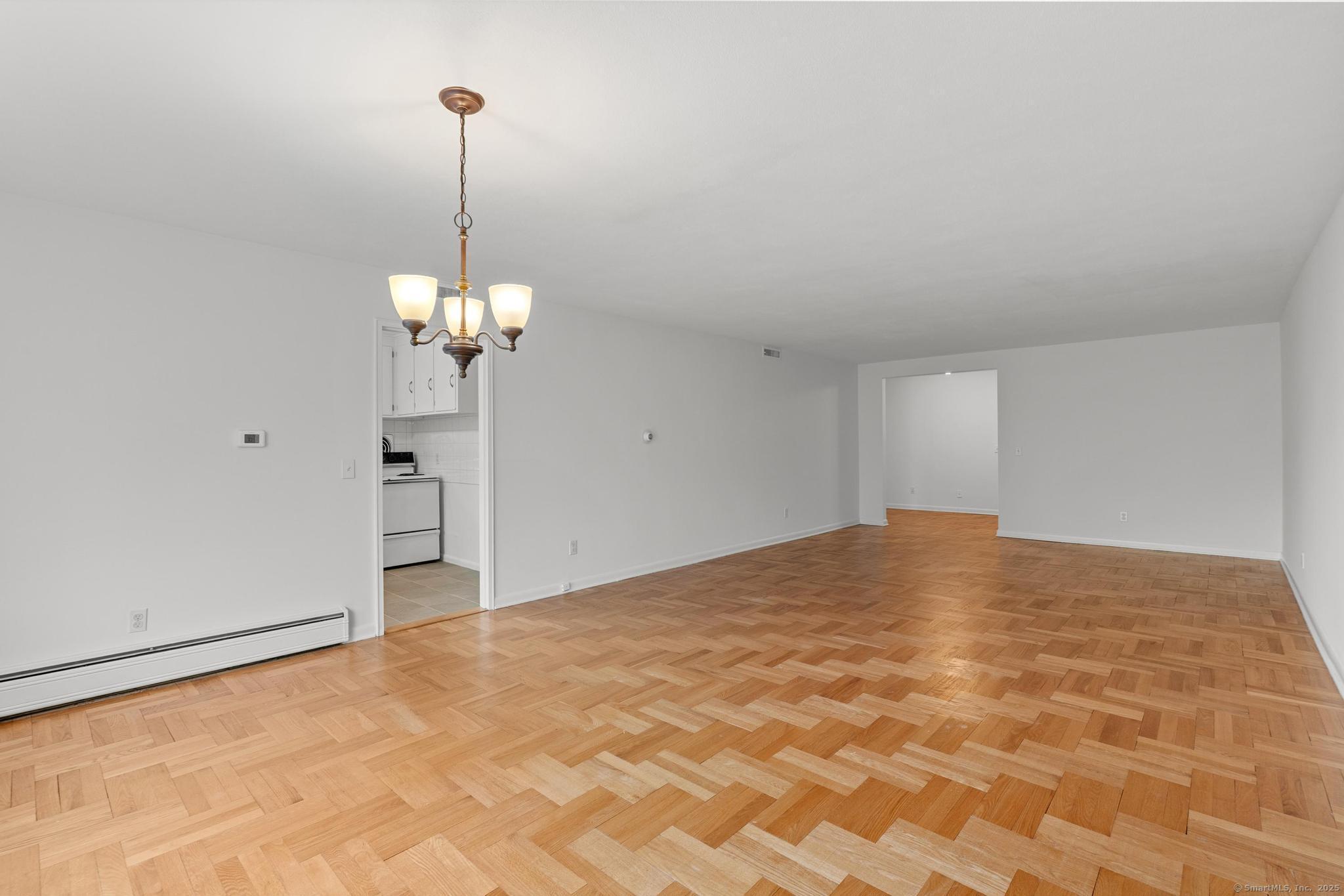 30 Outlook Avenue #APT 306, West Hartford, Connecticut image 7