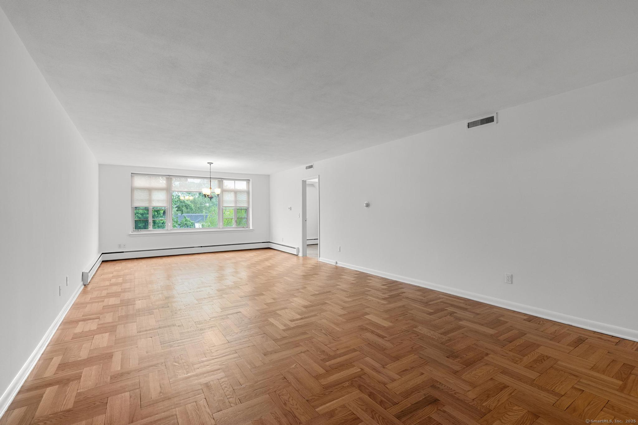 30 Outlook Avenue #APT 306, West Hartford, Connecticut image 3