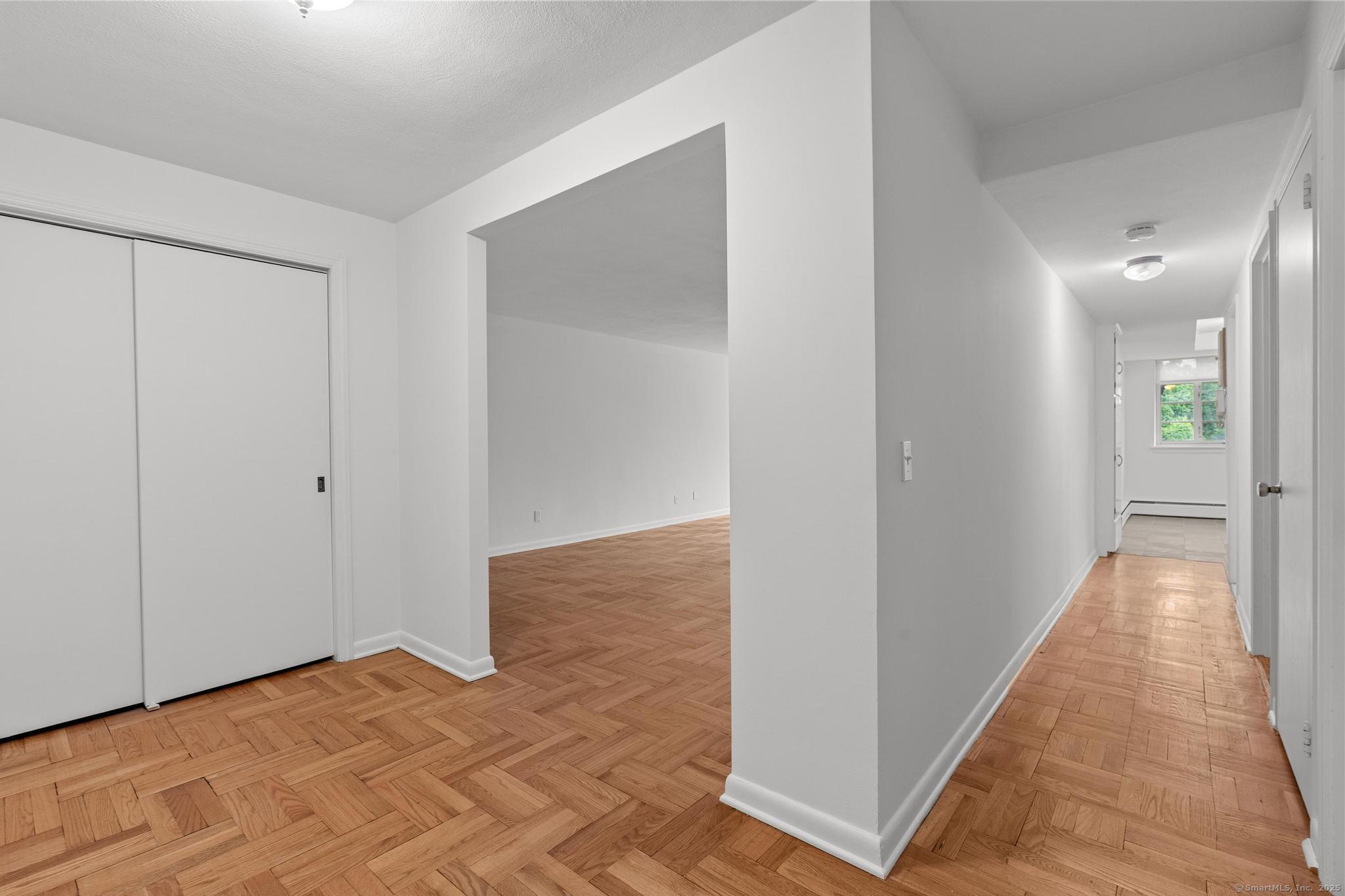 30 Outlook Avenue #APT 306, West Hartford, Connecticut image 9