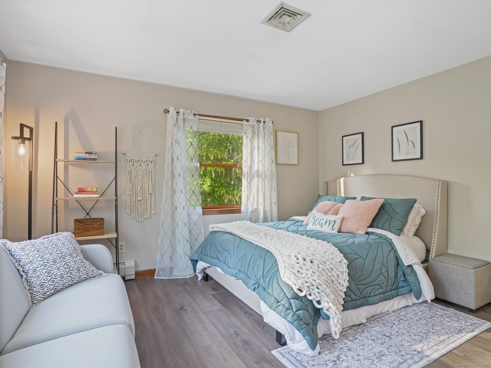 95 Pepperidge Circle, Stratford, Connecticut image 17