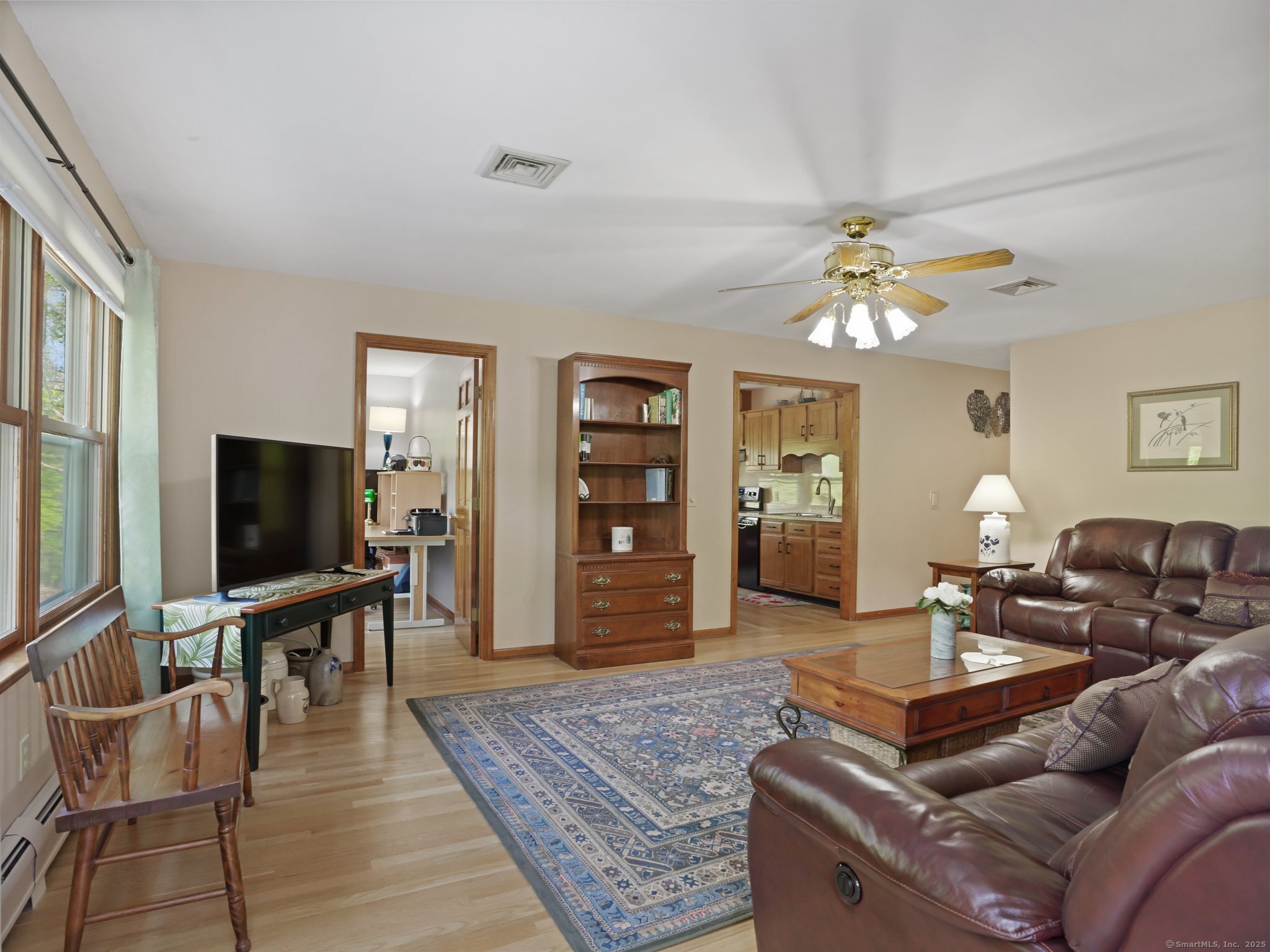 95 Pepperidge Circle, Stratford, Connecticut image 22