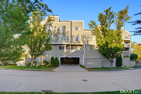 Tiny photo for 31 Harbour Close #31, New Haven, CT 06519 (MLS # 24216133)