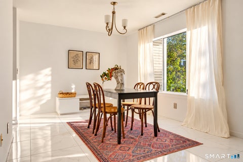 Tiny photo for 31 Harbour Close #31, New Haven, CT 06519 (MLS # 24216133)