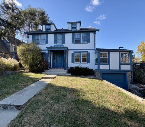 Photo of Greenwich, CT 06830 (MLS # 24135789)